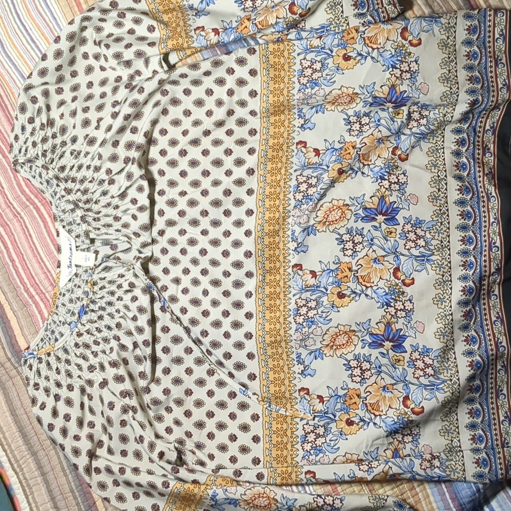 I'm selling because it didn't fit me
